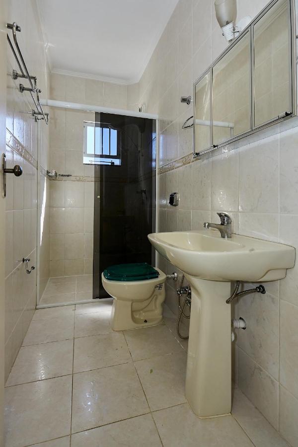 1040 - Departamento 2 Quartos Na Rua Pirajica . 200 M Da Praia Bombinhas Centro 外观 照片